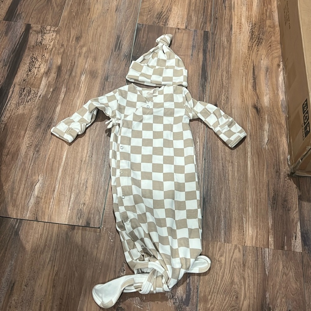 SIIX Collection gown and hat